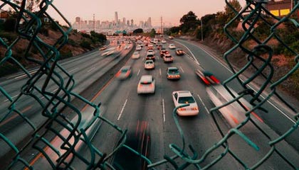 本来不想说，但——别人都以为我重新整理自己了，其实我在睡不着